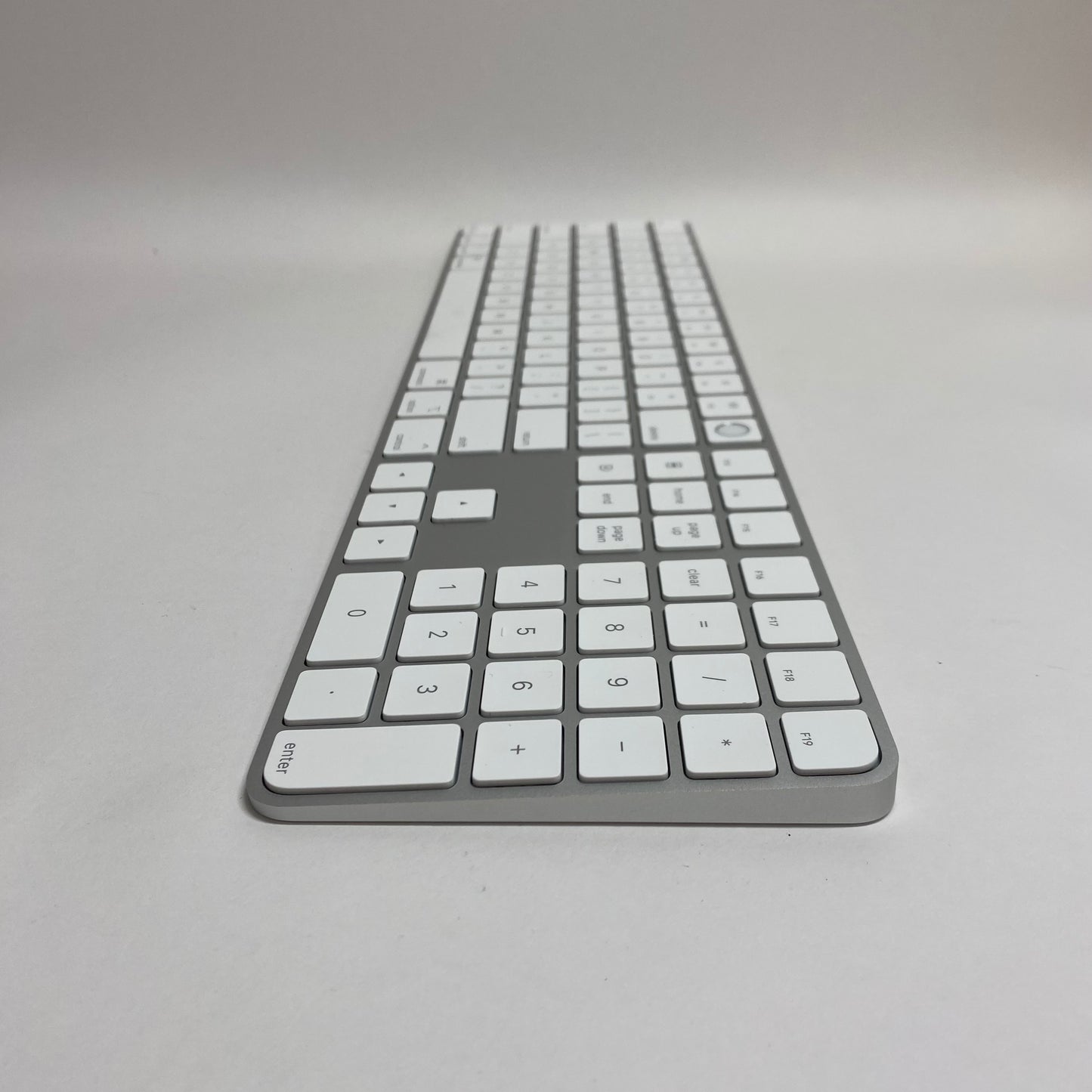 Apple Smart Keyboard Silver A3119