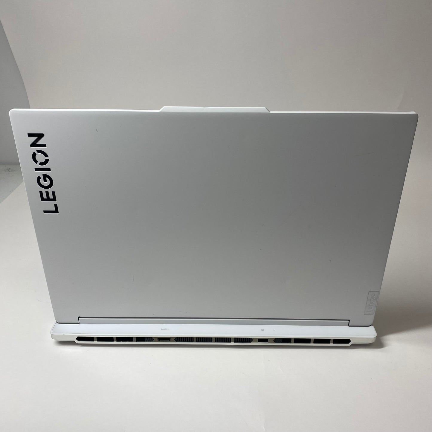 Lenovo Legion 7 16" i7-14700HX 4.0GHz 16GB RAM 1TB SSD GeForce RTX 4060